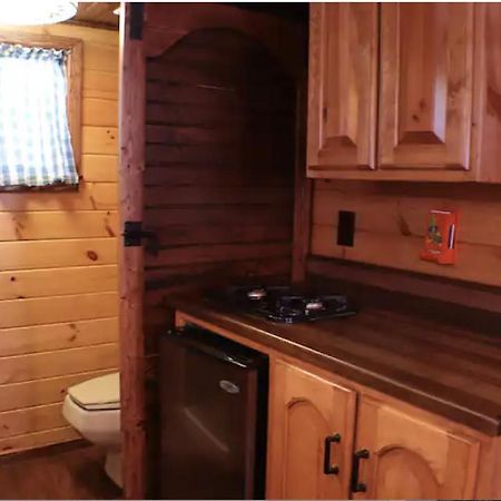Storybook Village Pine Cove Екстер'єр фото
