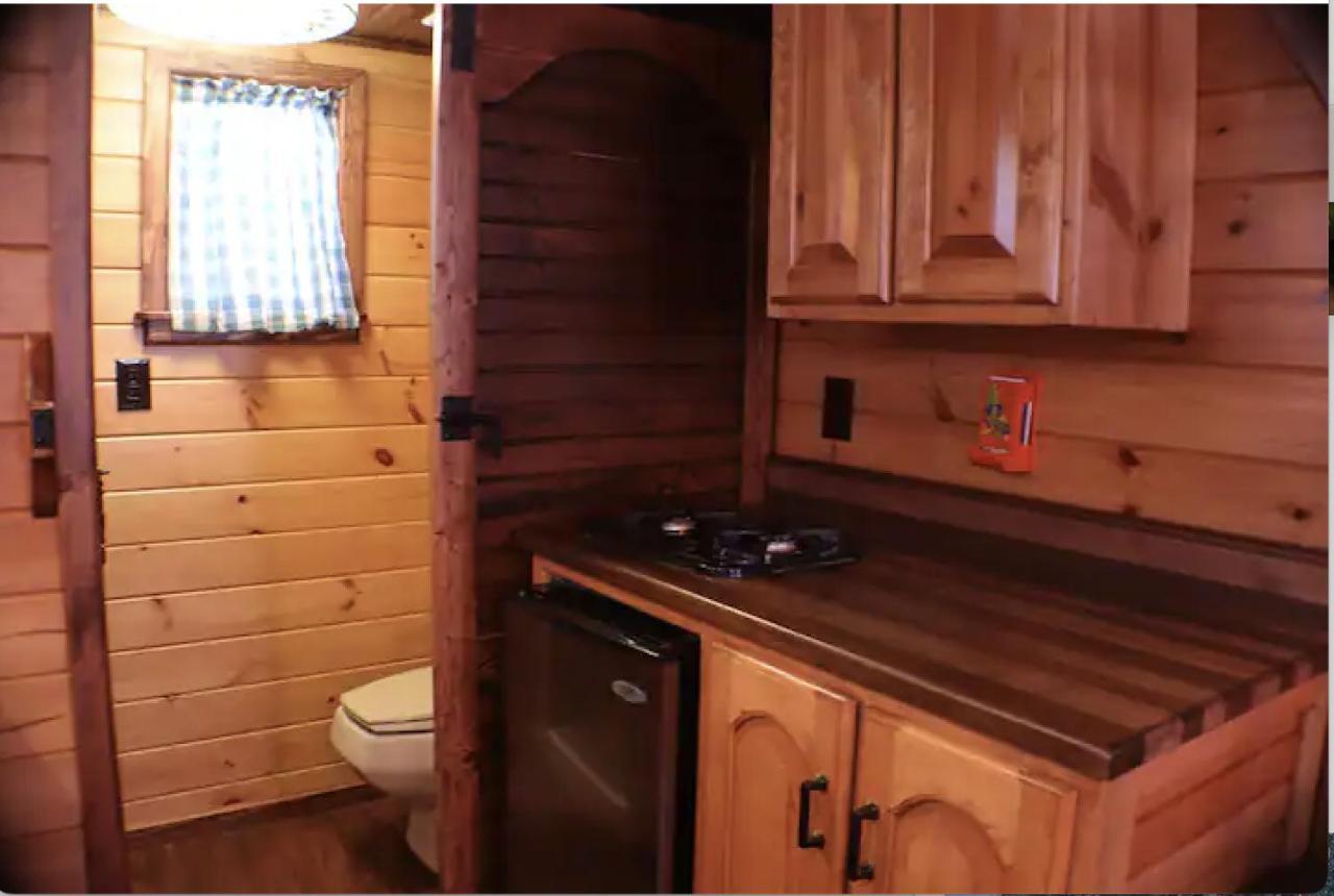 Storybook Village Pine Cove Екстер'єр фото