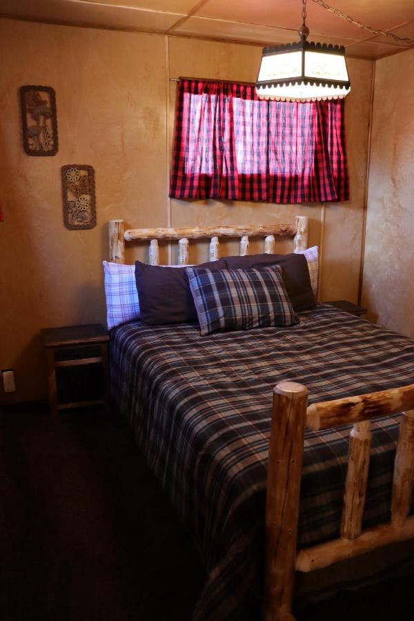 Storybook Village Pine Cove Екстер'єр фото